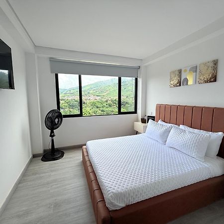 Apartamento Loft Host Partner Cerca Al Aeropuerto,Expofuturo Y Ukumari Pereira Exterior foto