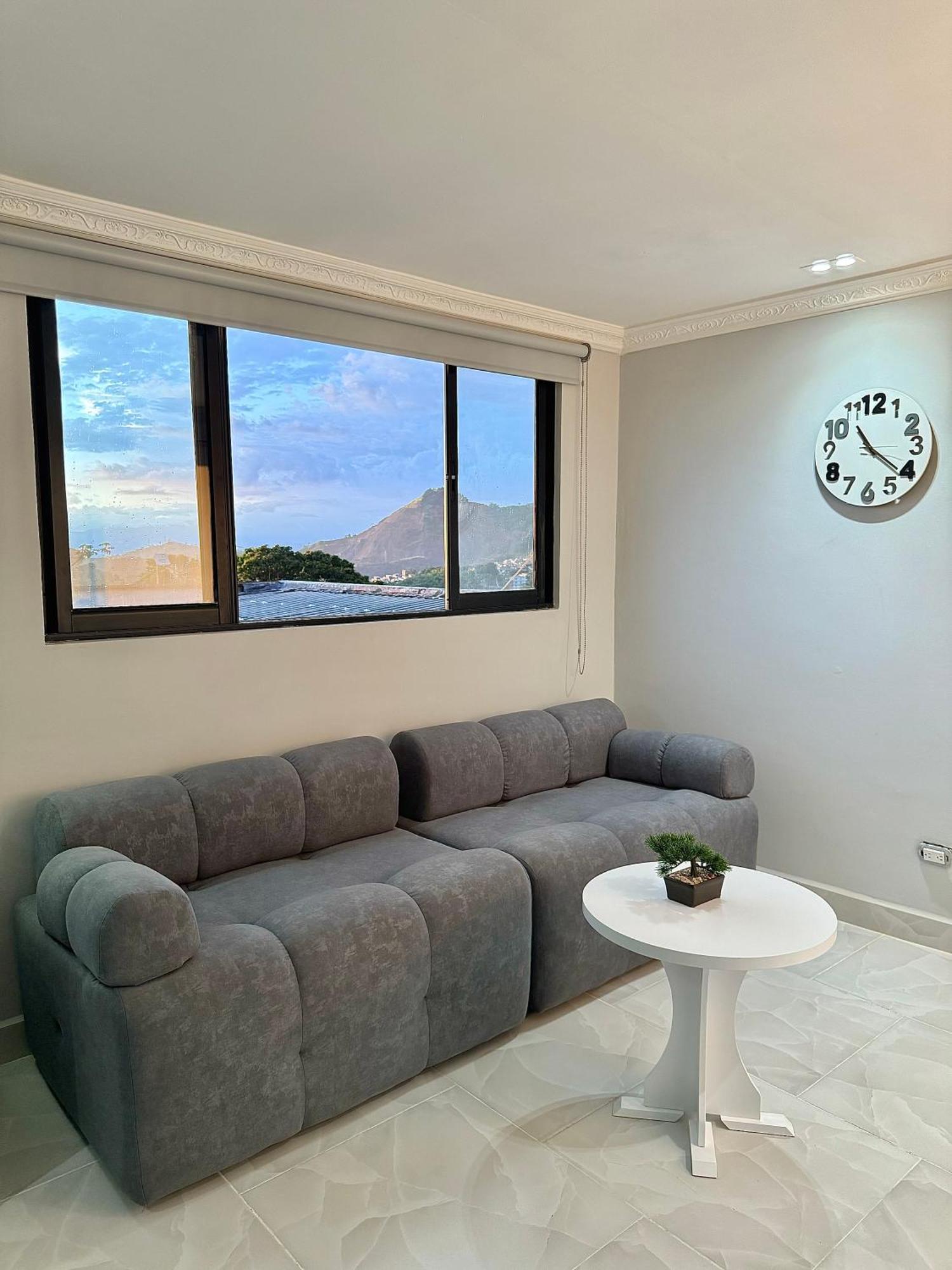 Apartamento Loft Host Partner Cerca Al Aeropuerto,Expofuturo Y Ukumari Pereira Exterior foto
