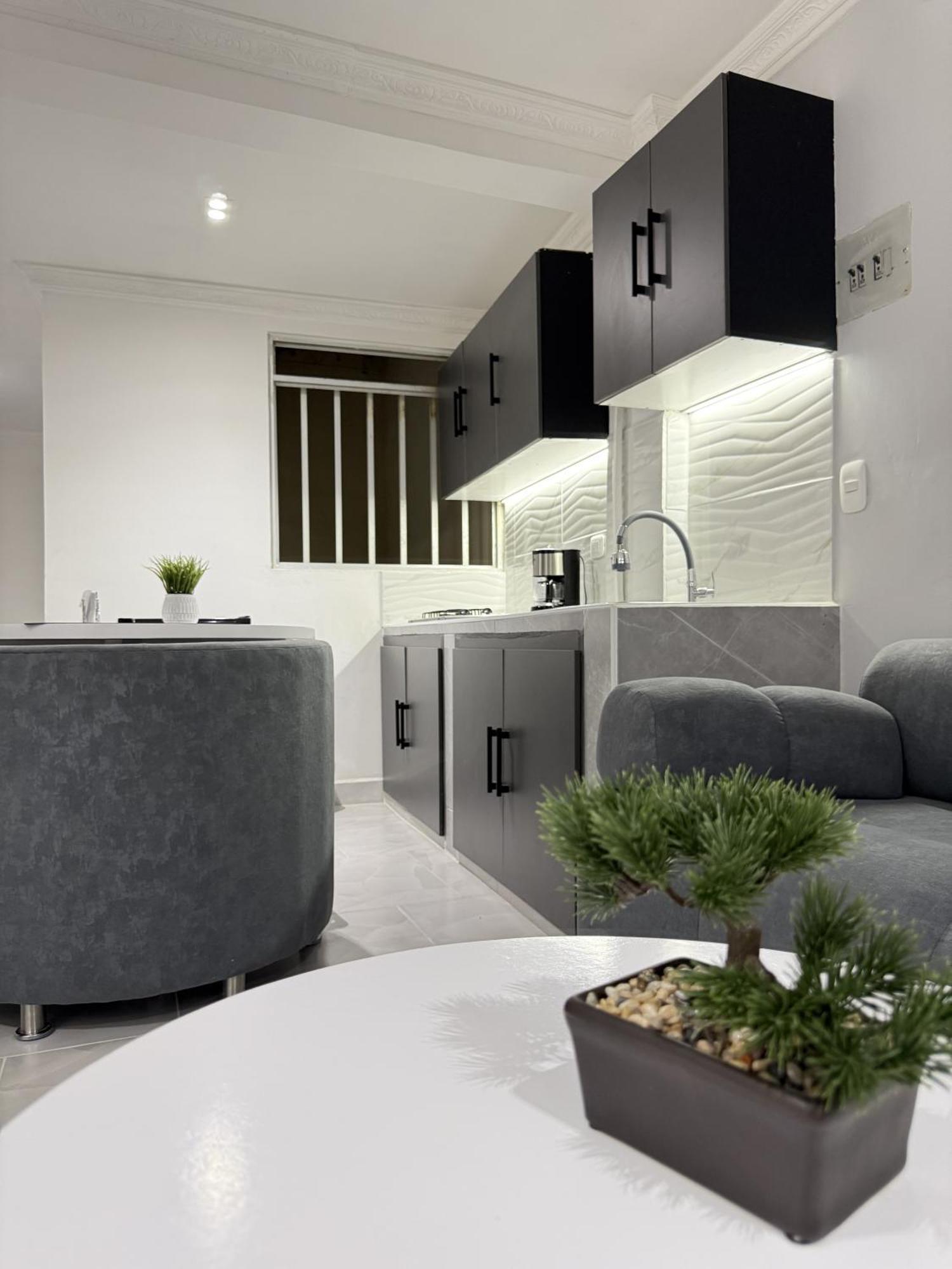 Apartamento Loft Host Partner Cerca Al Aeropuerto,Expofuturo Y Ukumari Pereira Exterior foto