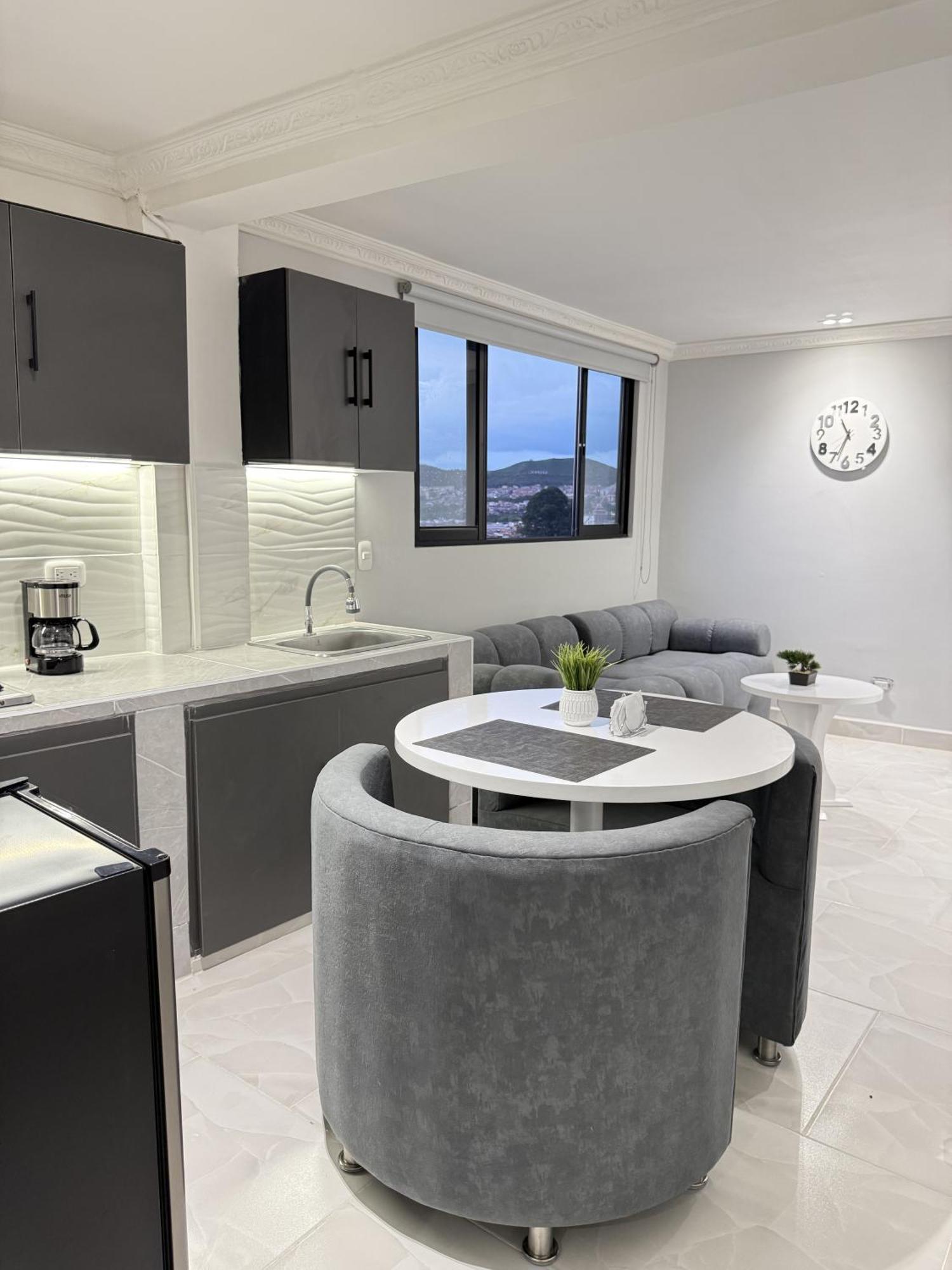 Apartamento Loft Host Partner Cerca Al Aeropuerto,Expofuturo Y Ukumari Pereira Exterior foto