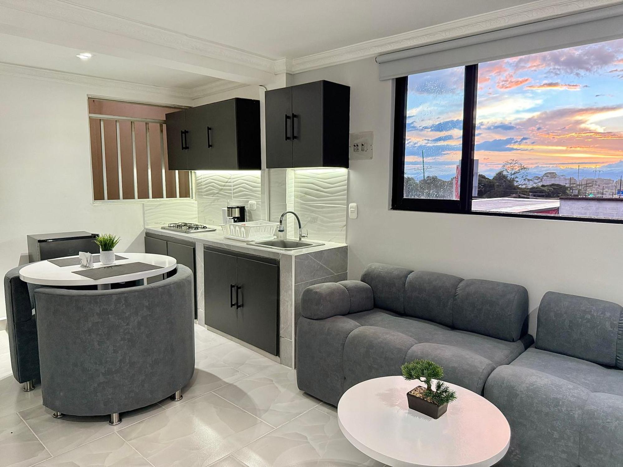 Apartamento Loft Host Partner Cerca Al Aeropuerto,Expofuturo Y Ukumari Pereira Exterior foto